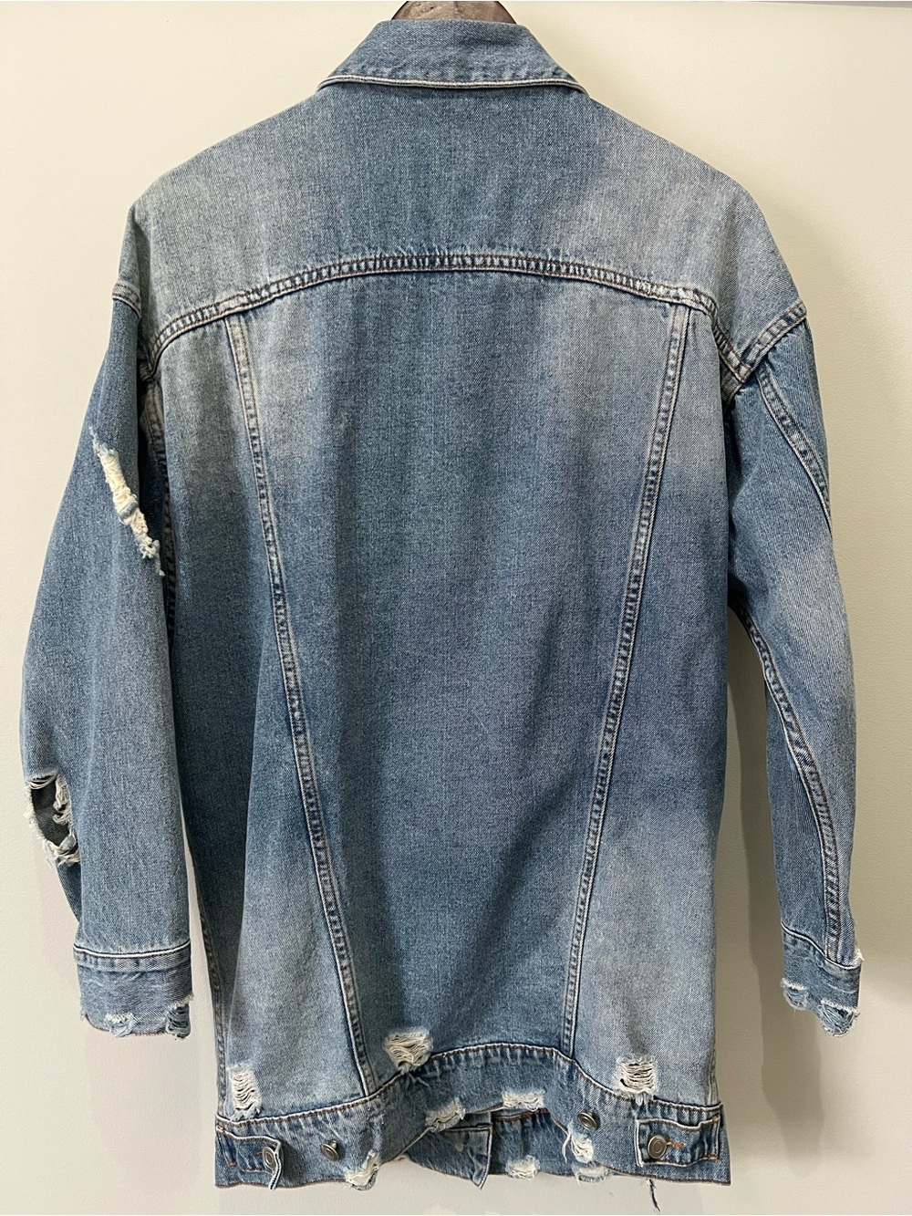 Essue Ripped Long Jean Jacket - Picture 3 of 3